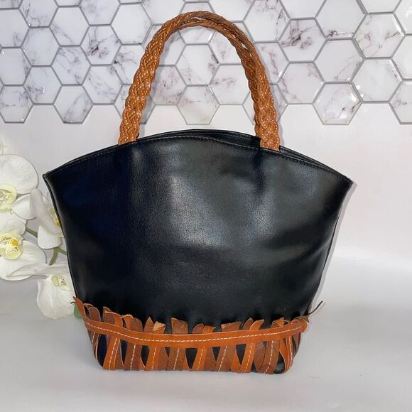 Beautiful Floral Embroidered Leather Braccialini Women's HandBag Italy - Picture 2 of 11